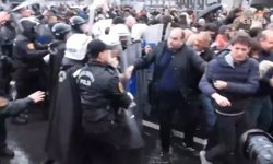 Taksim’e yürüyüşe polis engeli: Gözaltı sayısı 120’ye çıktı