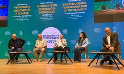 Demokratik dönüşüm konferansı ikinci gününde: Gündemde barış ve demokrasi var