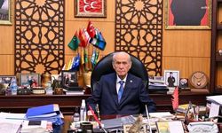 Bahçeli: CHP'nin Hazine yardımı yeni partiyle paylaşılmalı