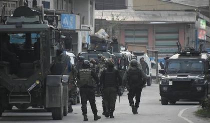 Hindistan'ın füze saldırılarında ölü sayısı 26'ya yükseldi