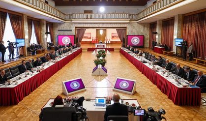 Meclis Komisyon raporu 47 evet, 2 hayır, 1 çekimser oyla kabul edildi