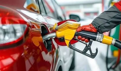 Petrol krizi pompaya yansıdı: Benzine bir zam daha