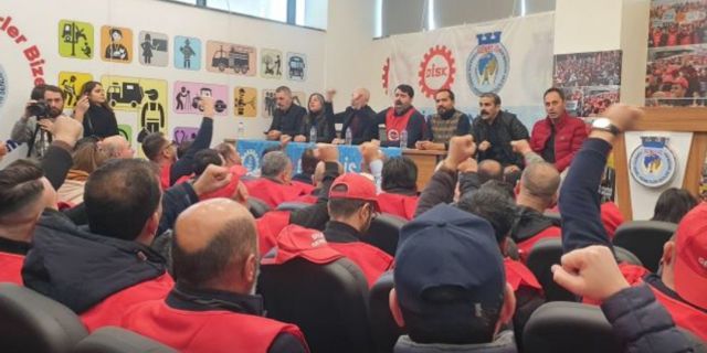 İzmir’de iki belediyede işçiler grev kararı aldı