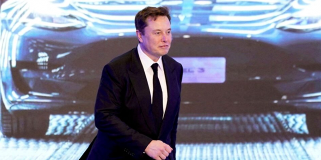Musk'tan Tesla çalışanlarına mesaj: 'Hisselerin yüzde 70 değer kaybetmesine üzülmeyin, en değerli şirket olacağız'