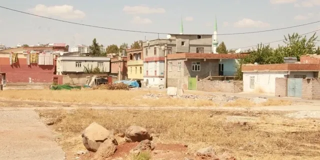 Kayyım Diyarbakır’da bir mahalledeki evleri yıkma kararı aldı; Halktan sert tepki