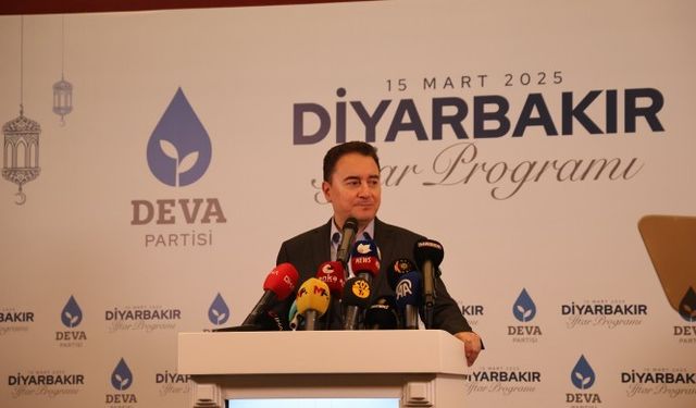 Diyarbakır’da yeni sürece ilişkin konuşan Ali Babacan’dan Kürtçe vurgusu