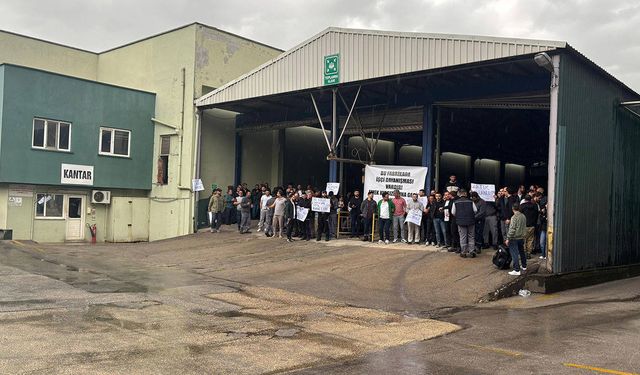 Aroma işçileri iş bıraktı: “Bu sözleşme bizim irademizi yansıtmamaktadır”