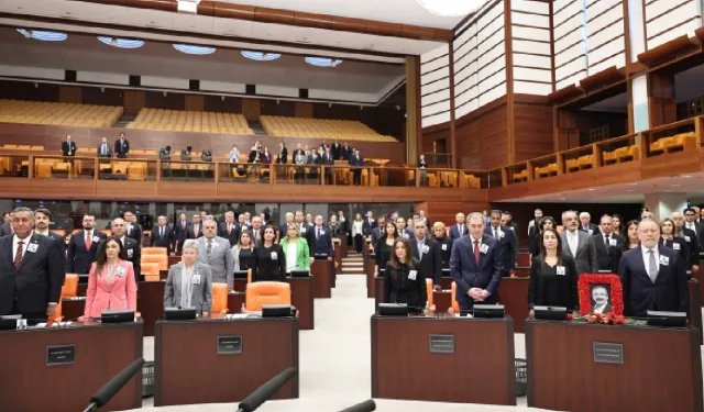 Sırrı Süreyya Önder Meclis Genel Kurulu'nda anıldı