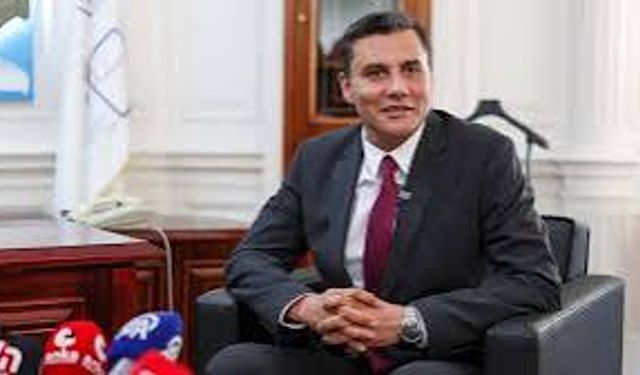 Ferdi Zeyrek hayatını kaybetti, hastane önünde başhekimden açıklama!