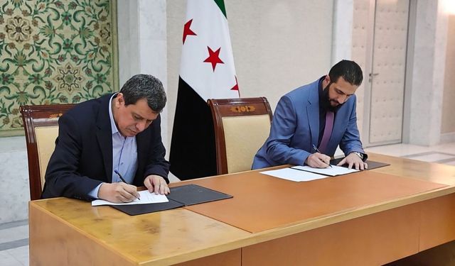 İlham Ahmet açıkladı: Şam, Mazlum Abdi’ye savunma Bakanlığı teklif etti