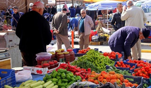 Beklentilerin üzerinde arttı: TÜİK'e göre yıllık enflasyon yüzde 33,29 oldu