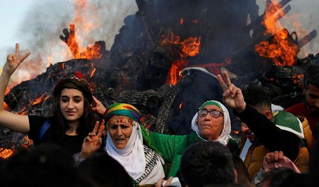 Hüseyin Nazlı yazdı: Neden Devletleşme Bilincine Ulaşamadık?