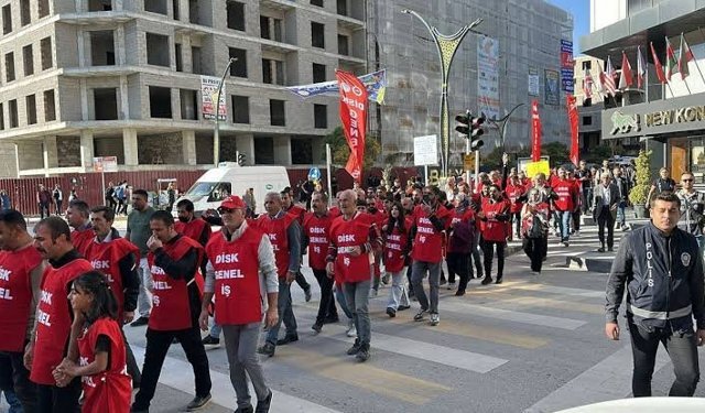 Van’da belediye işçilerinin direnişi 289’uncu gününde