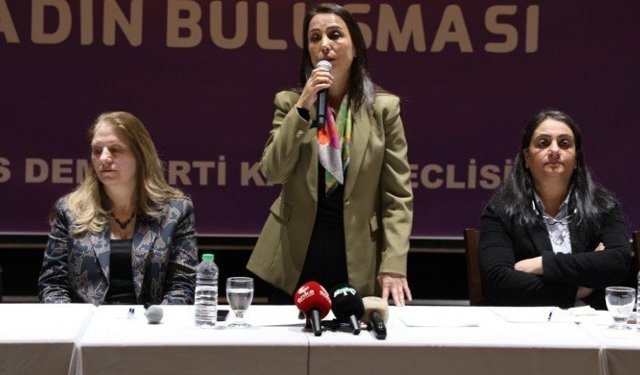 Hatimoğulları’ndan barış süreci uyarısı: “Gecikme inancı zayıflatıyor”