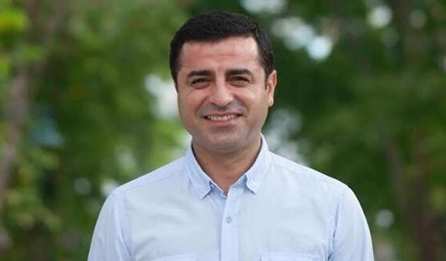 Demirtaş’tan duygulandıran mektup: Hem onurlandım hem mahcup oldum