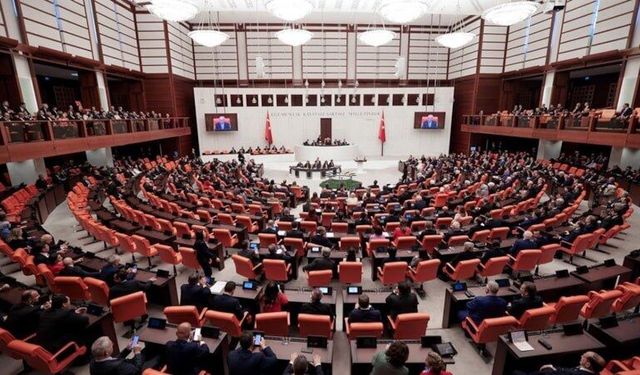 Çerçeve yasa Meclis yolunda: İmza süreci bugün tamamlanıyor