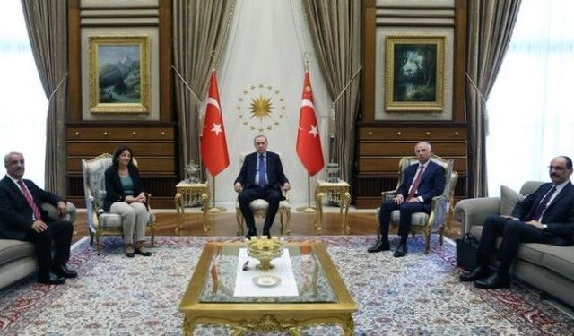 İmralı Heyeti Erdoğan ile görüştü: Görüşme 1 saat 40 dakika sürdü