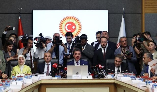 “Çerçeve yasa” Adalet Komisyonu’ndan geçti