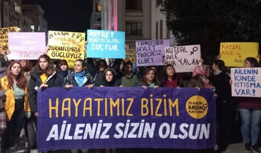 Kadınlar, İstanbul’da 25 Kasım’ın startını verdi: "Hayatımız bizim aileniz sizin olsun!”