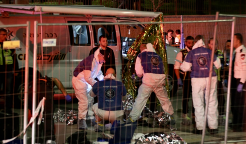 Kudüs’te bir Yahudi yerleşim birimine düzenlenen saldırıda 5 kişi öldü