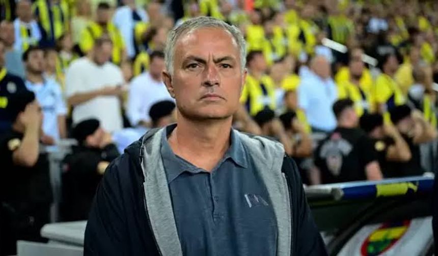 Jose Mourinho'dan beraberlik sonrası hayal kırıklığı açıklaması: 2 net pozisyon kaçırdık