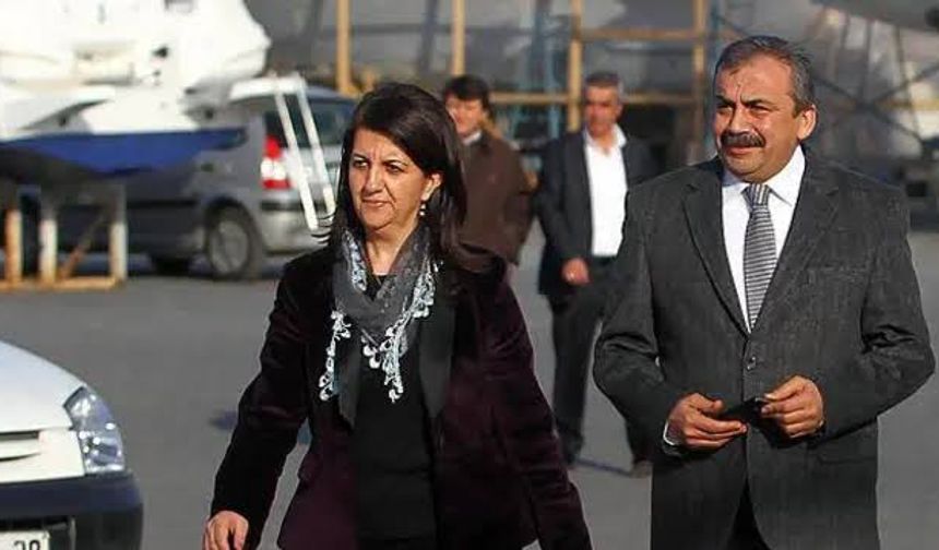 Pervin Buldan ve Öcalan'ın avukatı Özgür Erol İmralı'ya gitti