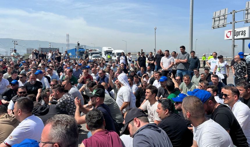 TÜPRAŞ işçisi düşük zamma karşı eyleme geçti