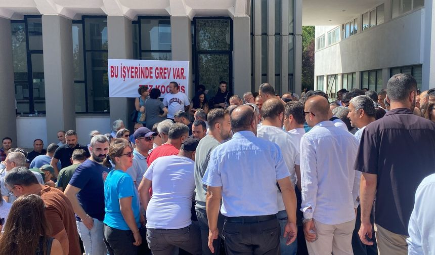 Tez-Koop-İş'e üye ODTÜ çalışanları greve başladı: "ODTÜ işçileri, hükümetin reva gördüğüyle yetinmiyor"