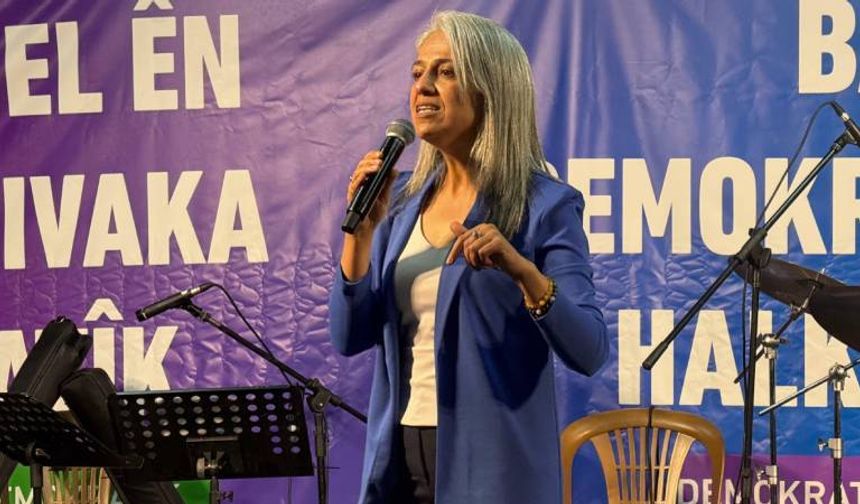 Çiğdem Kılıçgün Uçar: Bu ülke HTŞ ile sınır komşusu olmayı kabul ediyor, Kürt halkıyla niye sınır komşusu olamıyor?