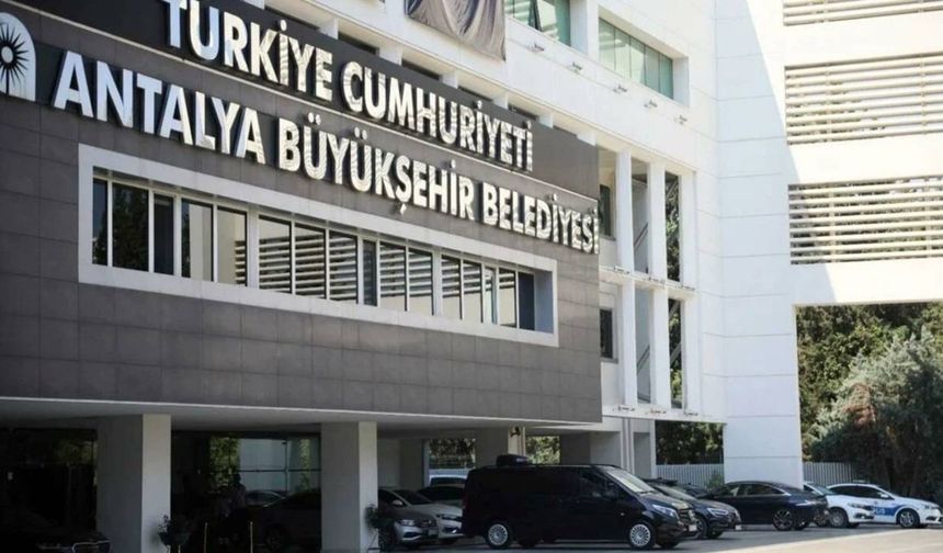 Antalya Büyükşehir Belediyesi'ne yeni operasyon: 20 kişi hakkında gözaltı kararı