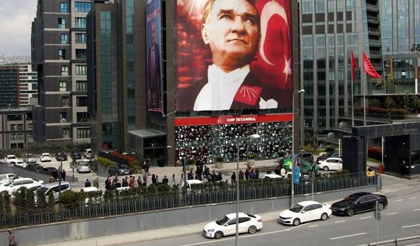 CHP, İstanbul İl Başkanlığı binasını kapatma kararı aldı!