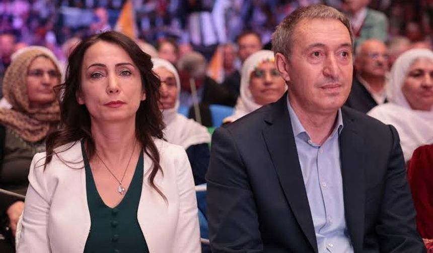 DEM Parti Eş Genel Başkanlarından oluşan heyet, Öcalan'ı ziyaret edecek