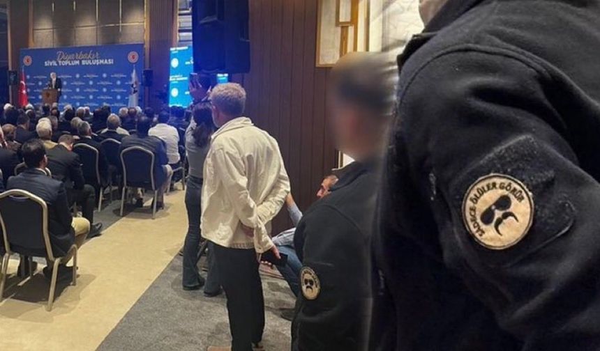Numan Kurtulmuş’un Diyarbakır ziyaretinden çekilen fotoğraf tepki çekti