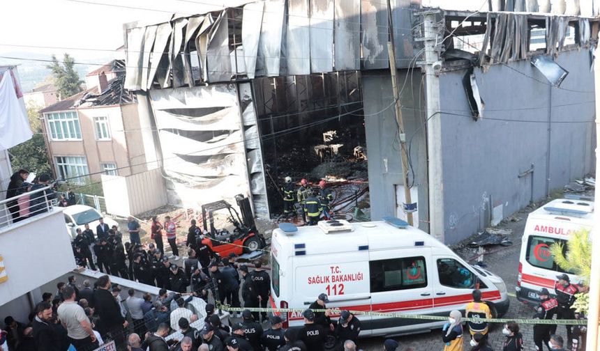 Kocaeli'nde yangında 6 kişi yaşamını yitirdi: 3 gözaltı kararı