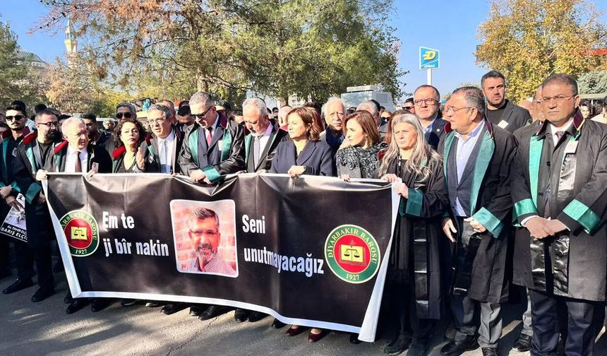 Tahir Elçi, 10 yıl önce katledildiği yerde anıldı