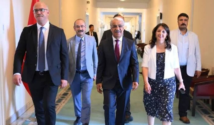 İmralı görüşmesi sonrası DEM Parti’den yarın açıklama