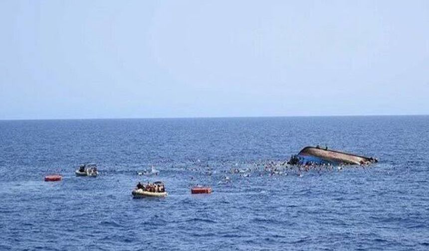Akdeniz’de göçmenleri taşıyan tekne battı: En az 50 can kaybı