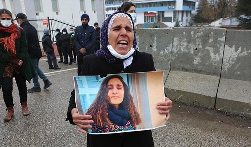 Bedriye Doku’dan Anneler Günü’nde yürek yakan sözler: “En büyük hediyem kızımın mezarı olsun”