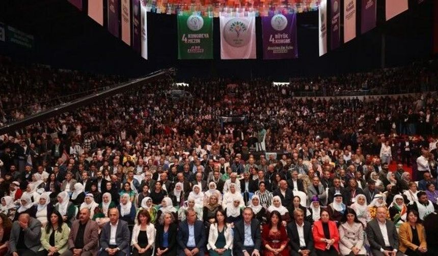 DEM Parti kongre sürecini başlattı: Yeni dönem hazırlıkları başladı