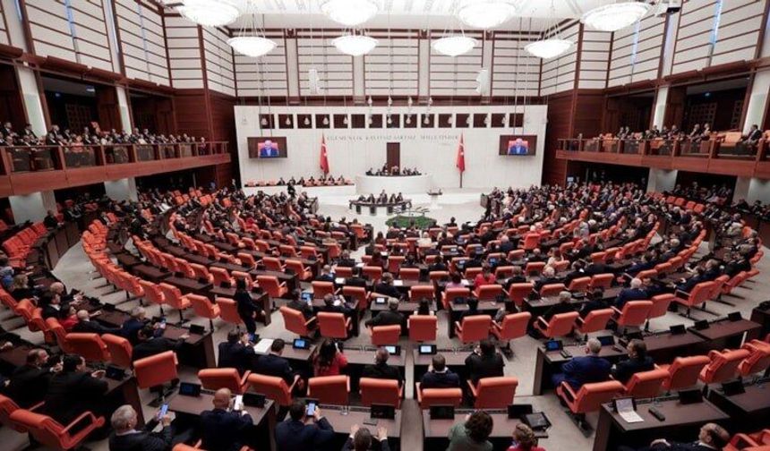 Çerçeve yasa Meclis yolunda: İmza süreci bugün tamamlanıyor
