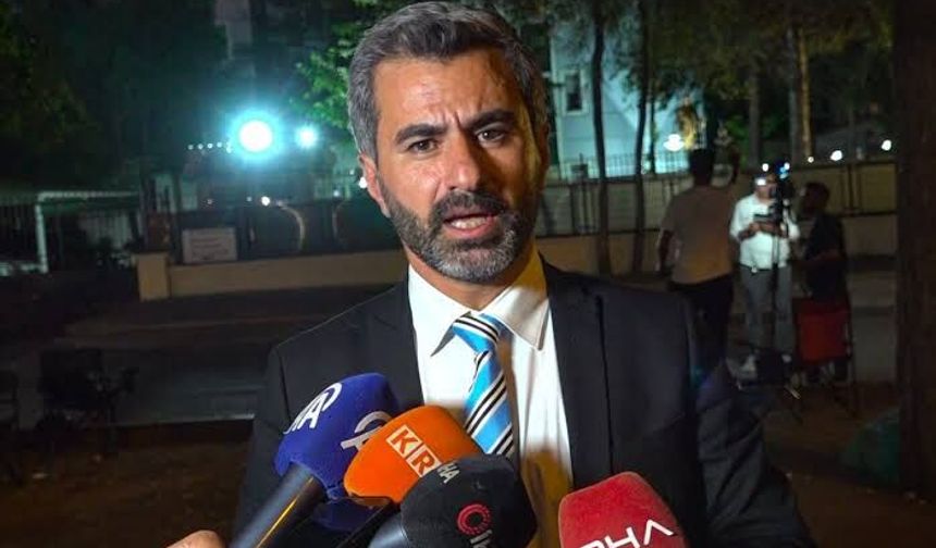 Nahit Eren’den hakem tepkisi: “İstanbul takımları gol atana kadar maç mı oynanacak?”