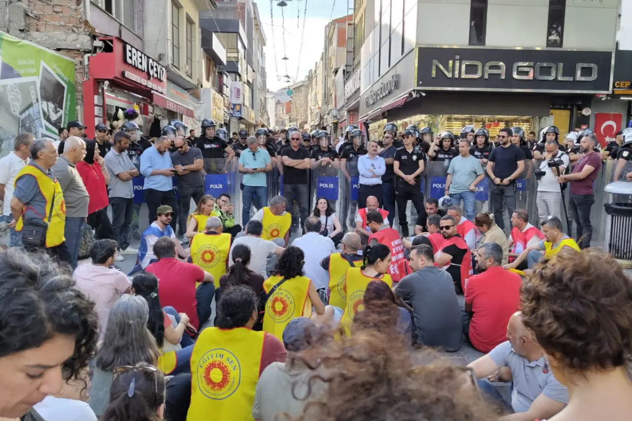 196 akademisyenden öğretmen eylemlerine destek