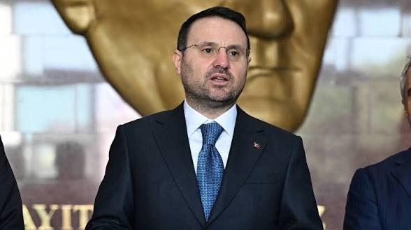 Gürlek’ten Çerçeve Yasa sonrası ‘barış’ ve yeni anayasa mesajı