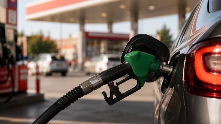 Akaryakıtta büyük zam beklentisi: Motorin 90 liraya dayanacak