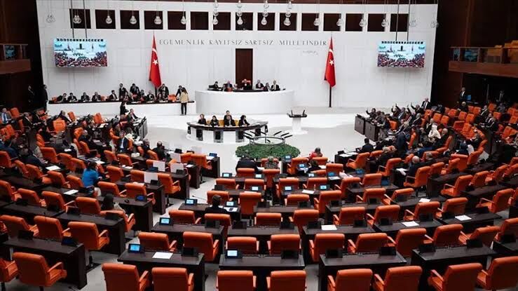 Meclis’te süreç hazırlığı: Komisyonların ekim ortasında çalışması bekleniyor